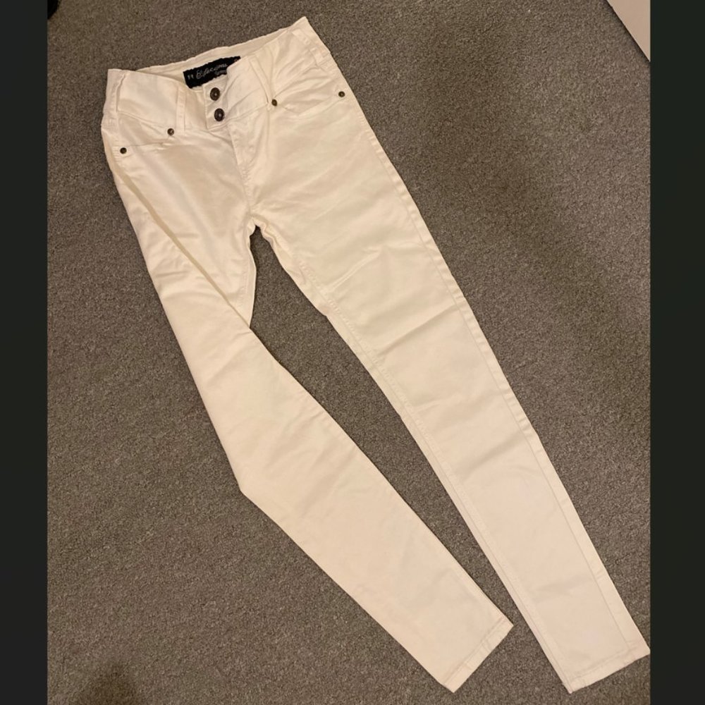 White Sirens Slim Jeans